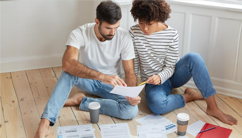 couple viewing plans